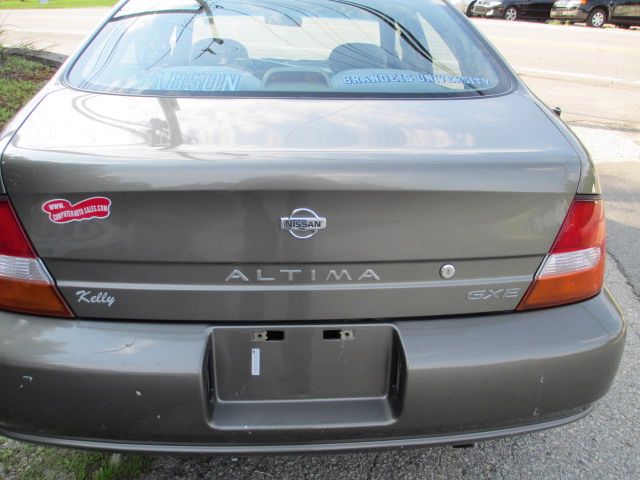 Nissan Altima 1998 photo 2