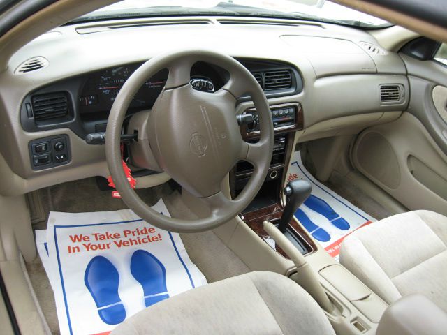 Nissan Altima 1999 photo 15