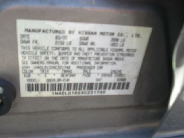 Nissan Altima 1999 photo 4