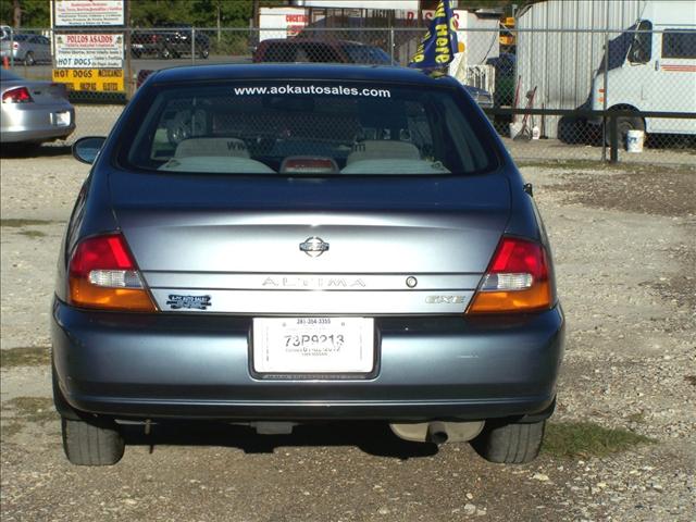 Nissan Altima 1999 photo 5