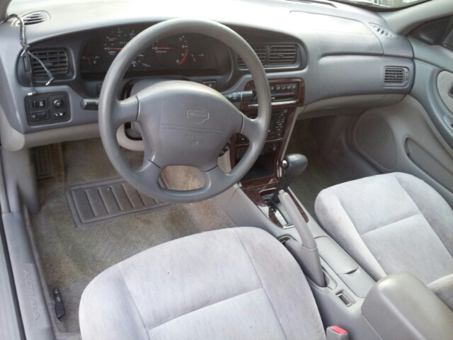 Nissan Altima 1999 photo 5