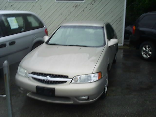 Nissan Altima 2000 photo 5