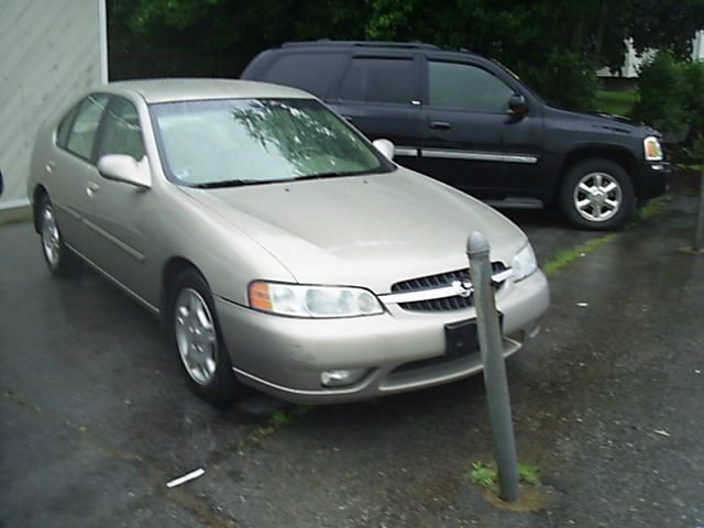 Nissan Altima 2000 photo 6