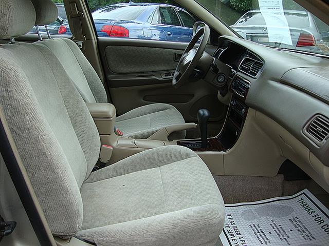 Nissan Altima 2000 photo 3