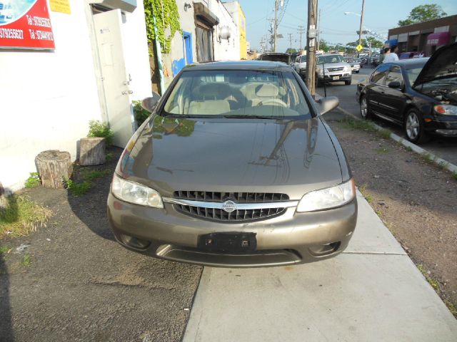 Nissan Altima 2000 photo 12