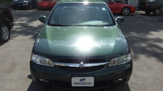 Nissan Altima 2000 photo 12