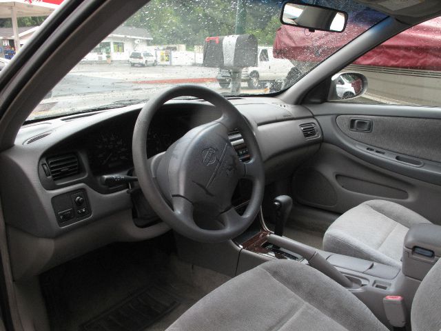 Nissan Altima 2000 photo 0