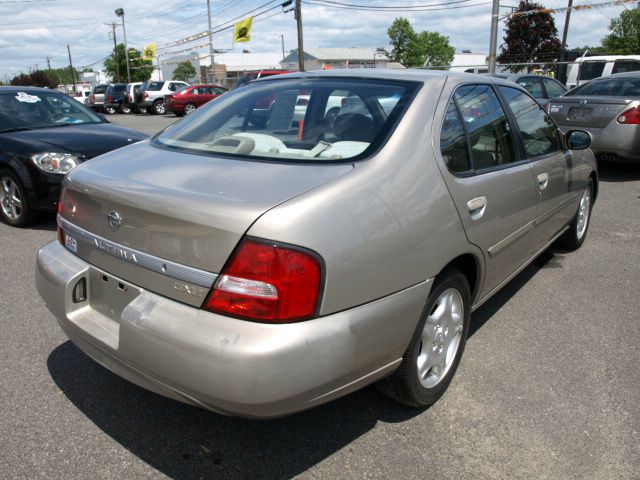 Nissan Altima 6 Speed Transmision Sedan