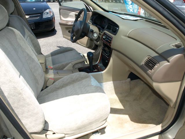 Nissan Altima 2000 photo 13