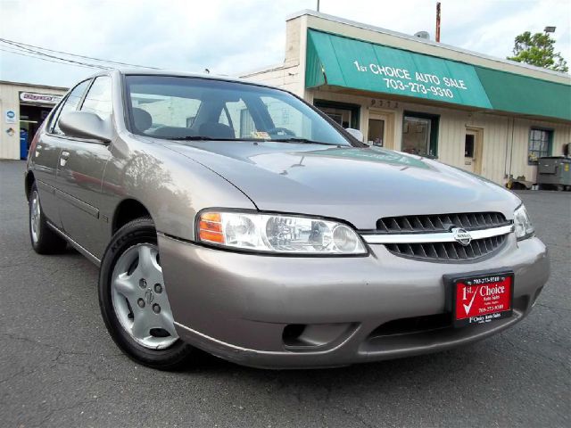 Nissan Altima 2001 photo 3