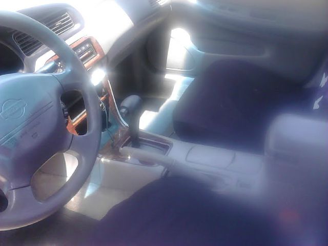 Nissan Altima 2001 photo 2