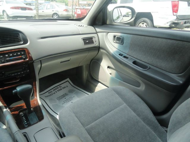 Nissan Altima 2001 photo 16