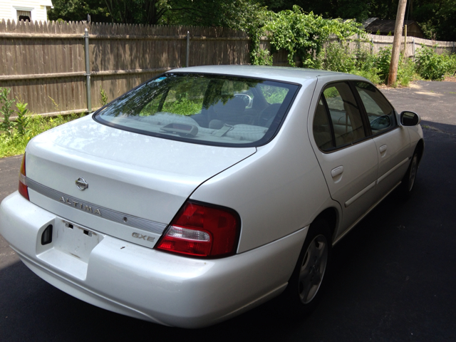 Nissan Altima 6 Speed Transmision Sedan