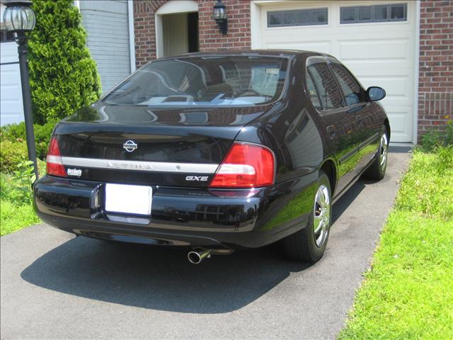 Nissan Altima 2001 photo 2