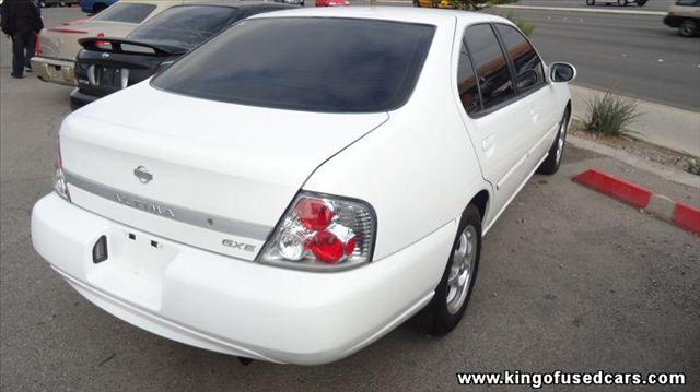 Nissan Altima 2001 photo 3