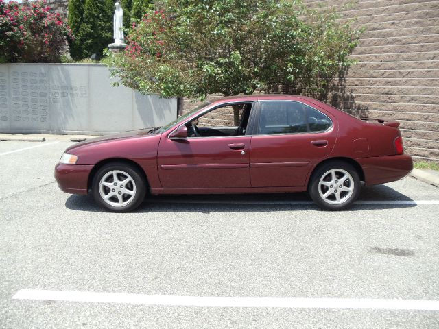 Nissan Altima 2001 photo 5