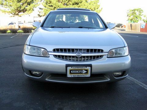 Nissan Altima 2001 photo 2