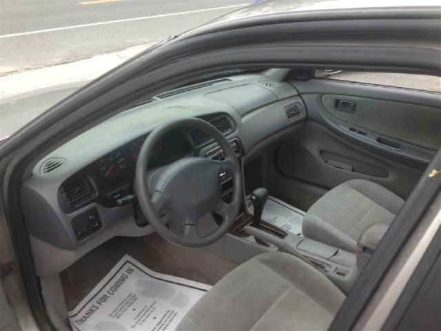 Nissan Altima 2001 photo 6