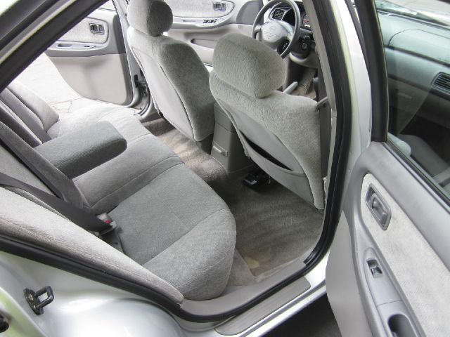 Nissan Altima 2001 photo 9