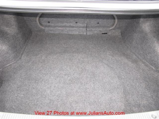 Nissan Altima 2001 photo 4