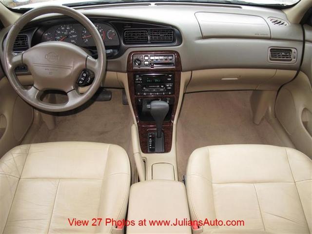 Nissan Altima 2001 photo 5