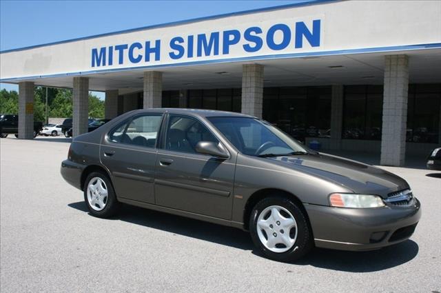 Nissan Altima 2001 photo 3