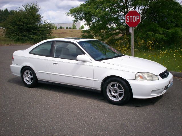 Nissan Altima 3.0 Quattro Sedan