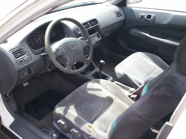 Nissan Altima 2001 photo 2