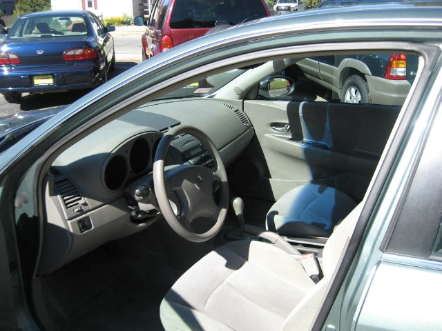 Nissan Altima 2002 photo 3