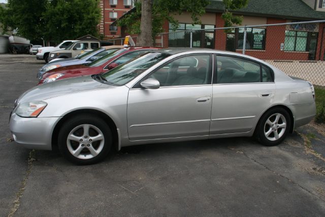 Nissan Altima 2002 photo 2