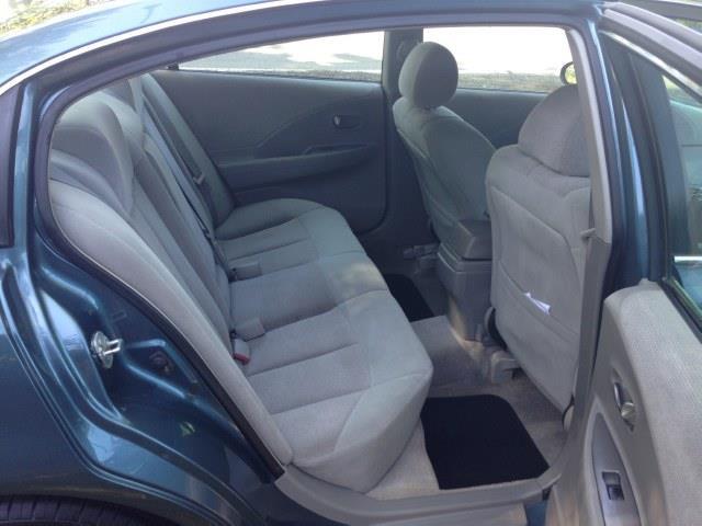 Nissan Altima 2002 photo 4