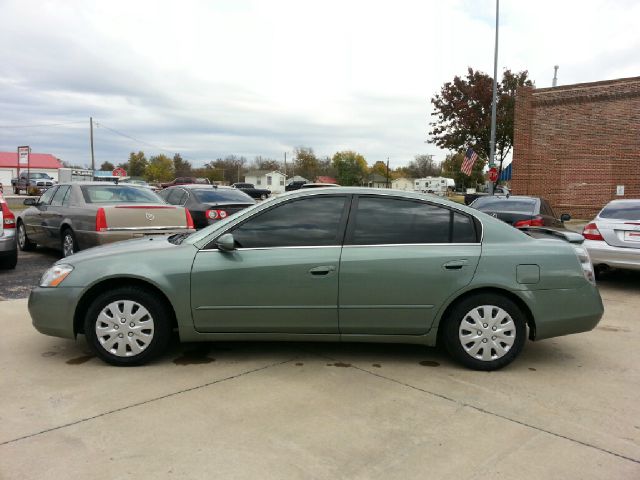 Nissan Altima 2002 photo 3