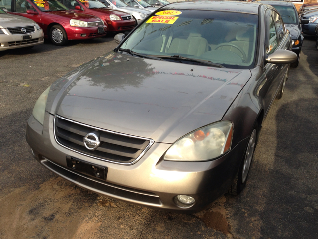 Nissan Altima 2002 photo 2