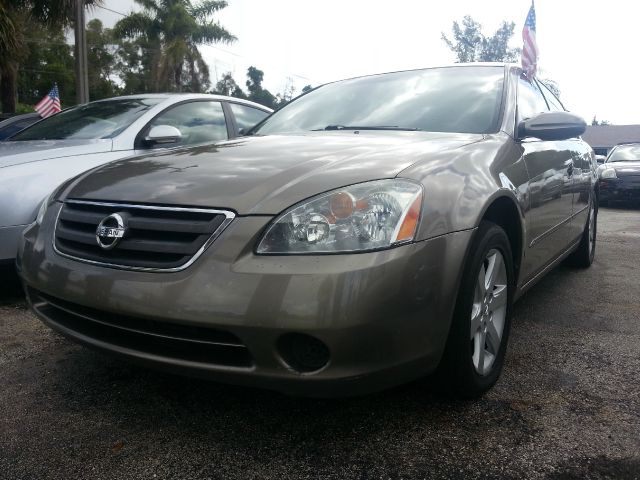 Nissan Altima 2002 photo 1