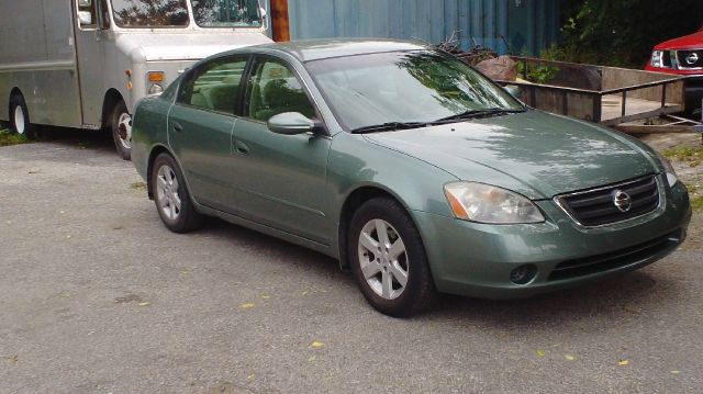 Nissan Altima 2002 photo 1