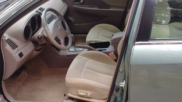 Nissan Altima 2002 photo 6