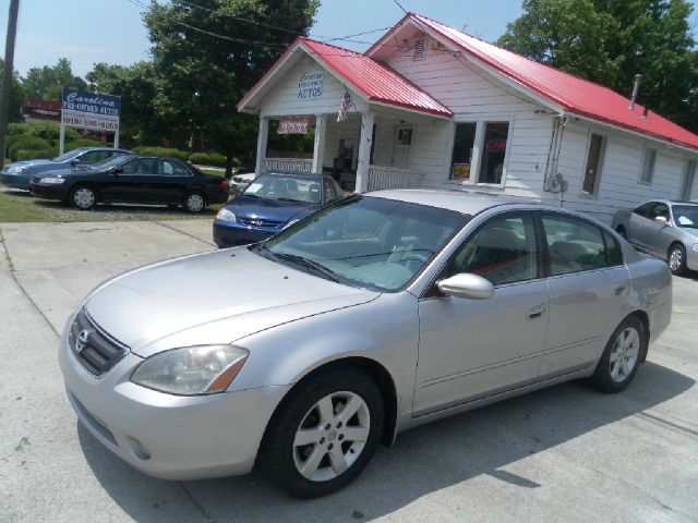 Nissan Altima 2002 photo 2