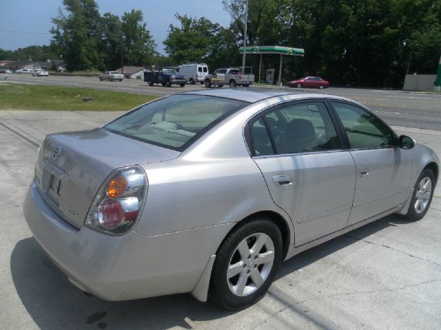 Nissan Altima 2002 photo 6