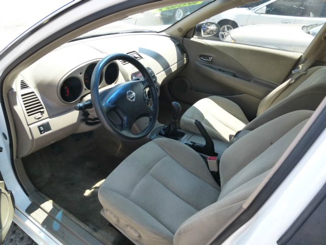 Nissan Altima 2002 photo 3