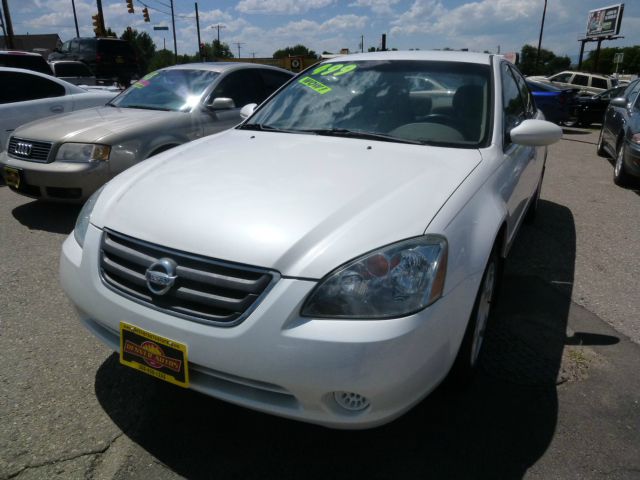 Nissan Altima 2002 photo 4