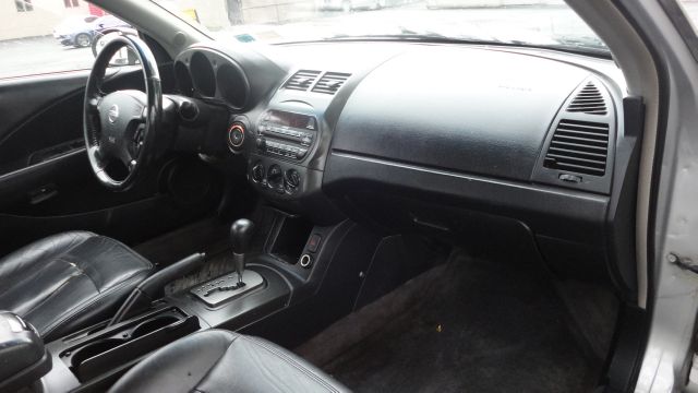 Nissan Altima 2002 photo 16