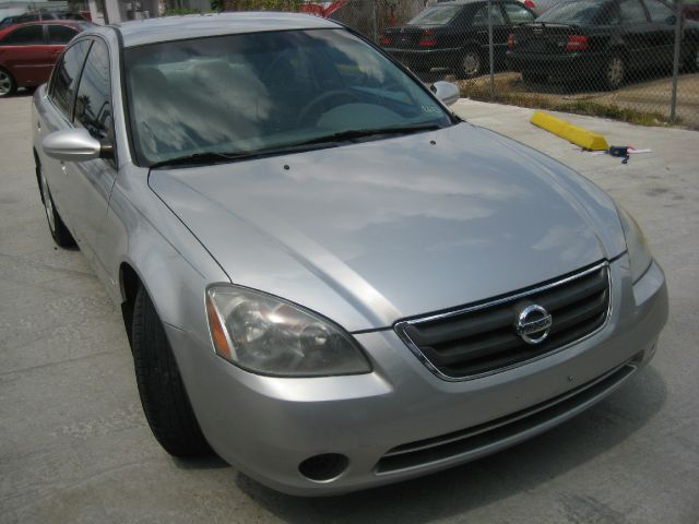 Nissan Altima 2002 photo 4