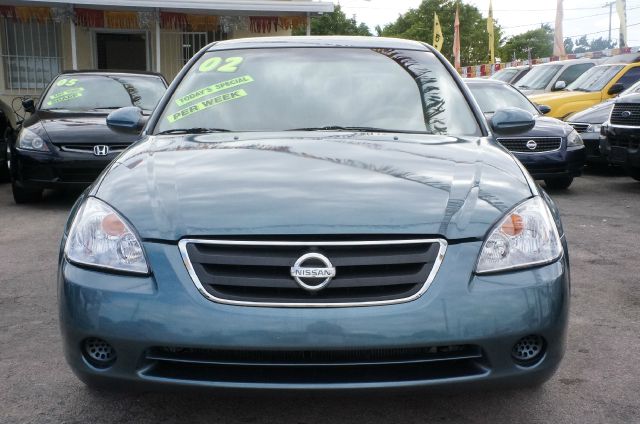 Nissan Altima 2002 photo 2