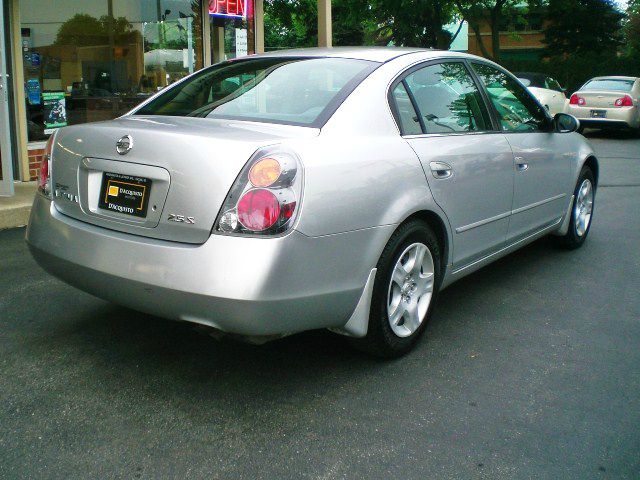 Nissan Altima 2002 photo 8