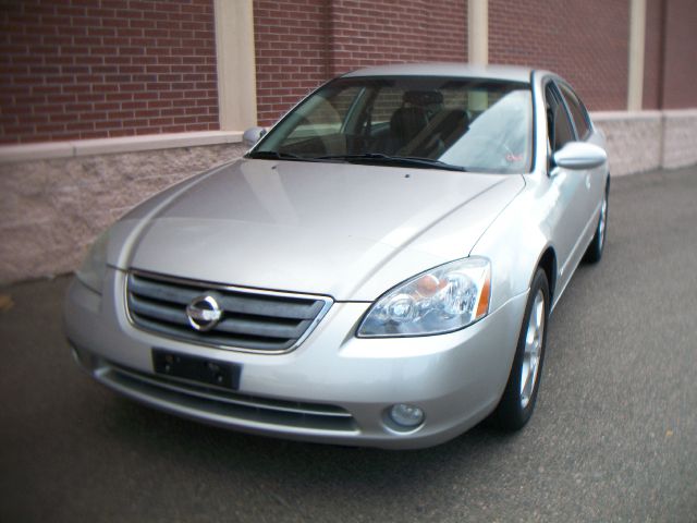 Nissan Altima 2002 photo 1