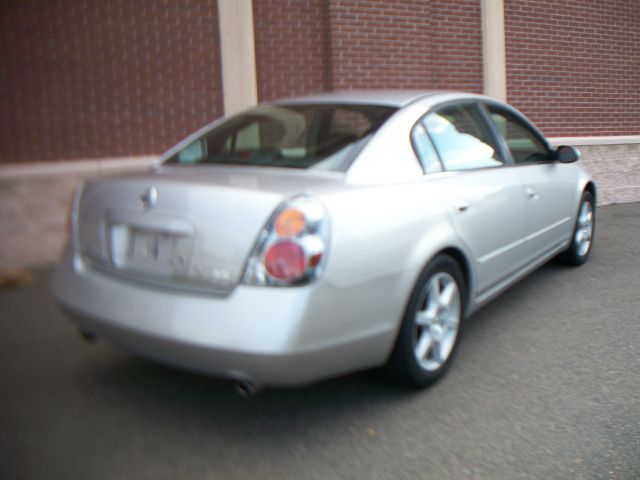 Nissan Altima 2002 photo 3