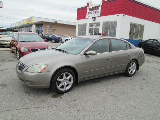 Nissan Altima 2002 photo 3