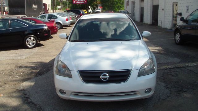 Nissan Altima 2002 photo 4