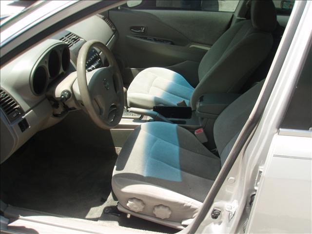 Nissan Altima 2002 photo 3