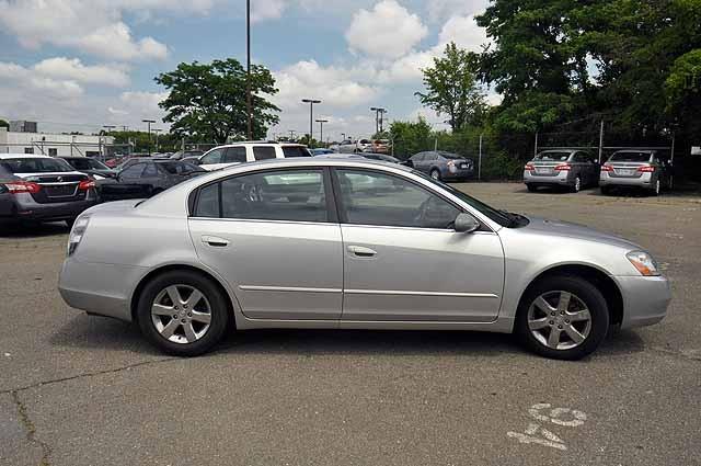 Nissan Altima 2002 photo 14